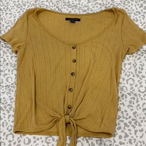 american eagle tshirt